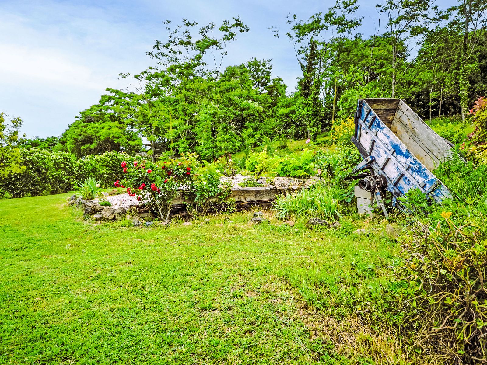 Guest house 05076201 - Holiday property Rhone-Alphes - Vakantiehuis Douce campagne