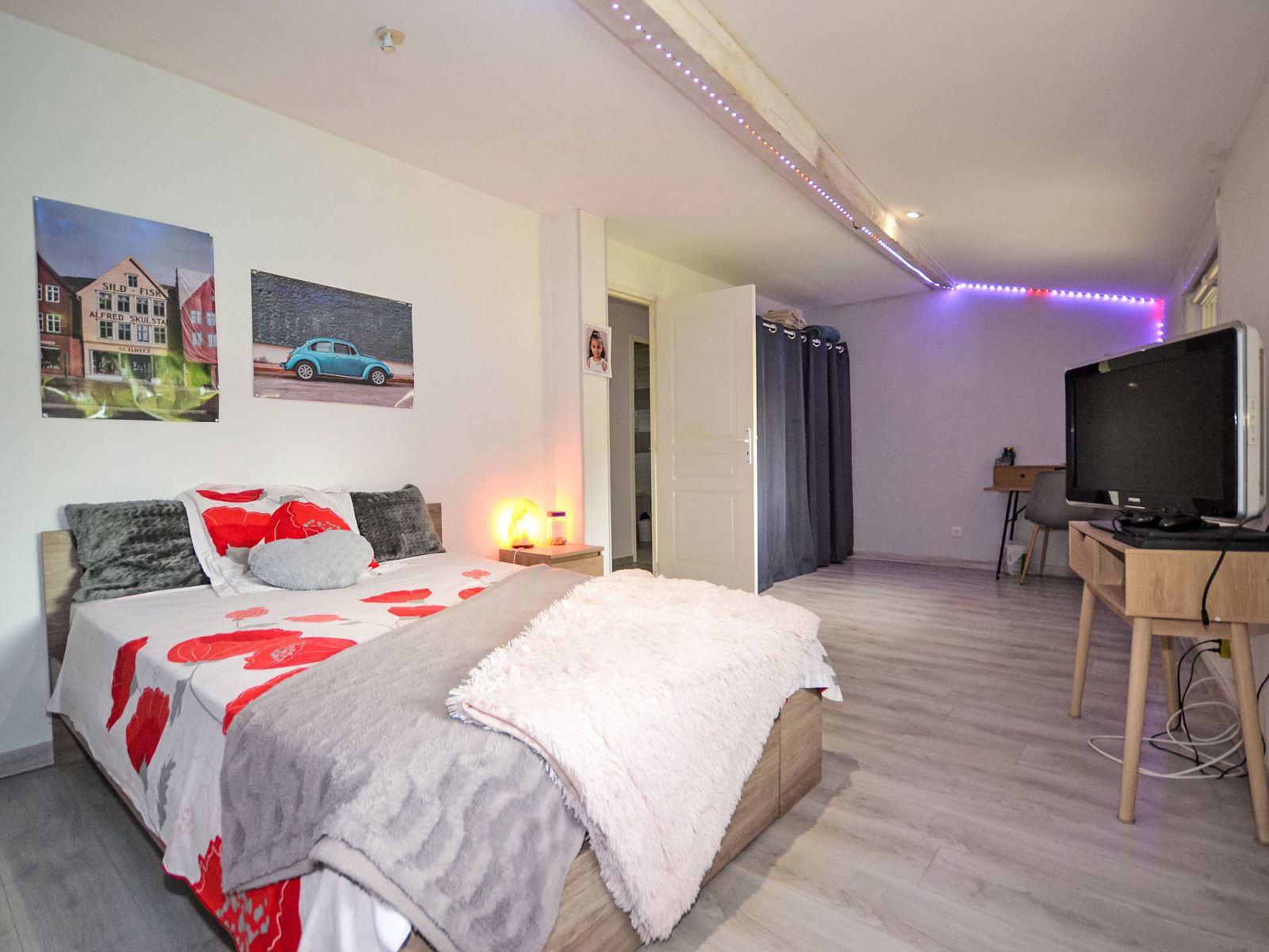 Guest house 05076201 - Holiday property Rhone-Alphes - Vakantiehuis Douce campagne