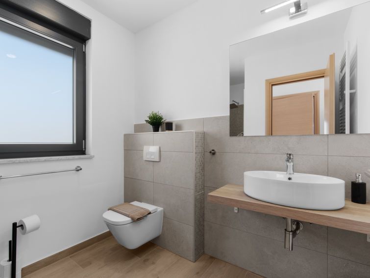 Unterkunft 10116405 - Ferienhaus Istrien - Vakantiehuis Villa Tola