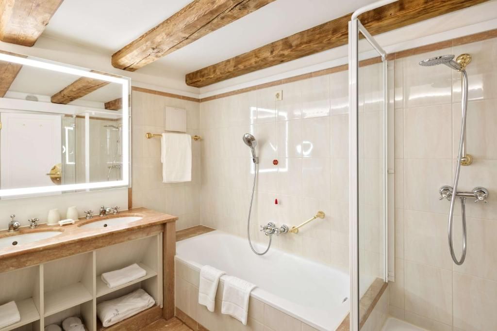 Unterkunft 12111328 - Appartement Salzburgerland - Radisson Blu Hotel Altstadt