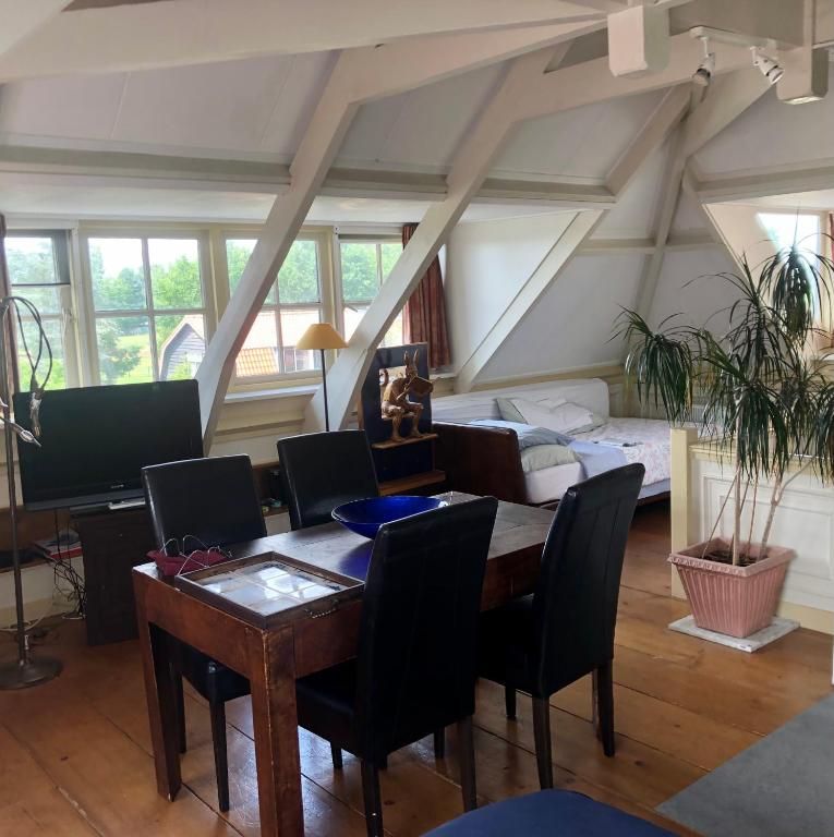 Verblijf 135002 - Bed and breakfast Noord-Holland zuid - Art+bed and breakfast