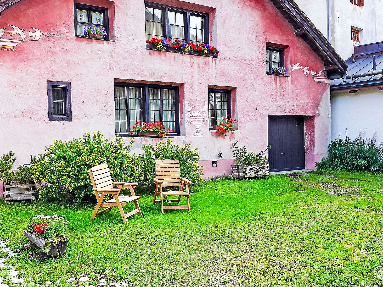 Verblijf 1821901 - Appartement Graubunder / Grisons - Appartement Chesa Rossa