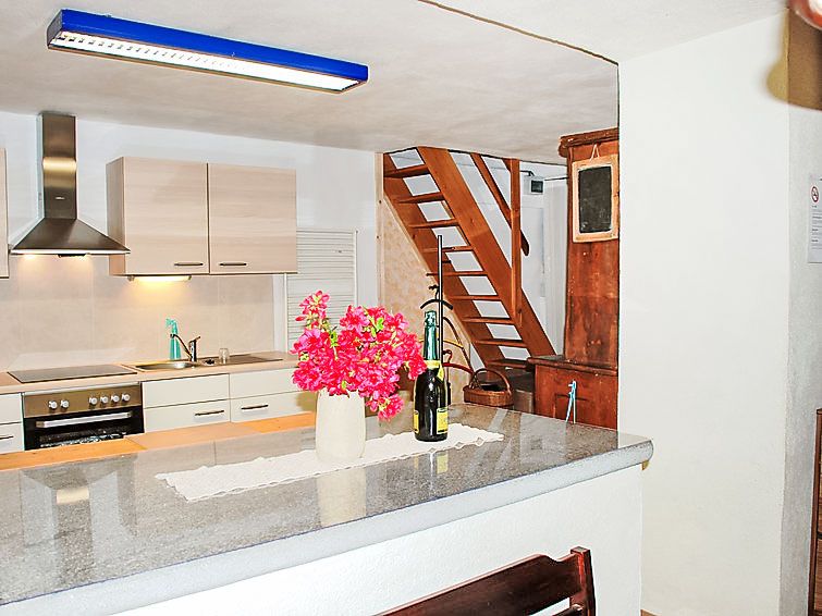 Guest house 1834102 - Apartment Ticino / Tessin - Appartement Strecce 2