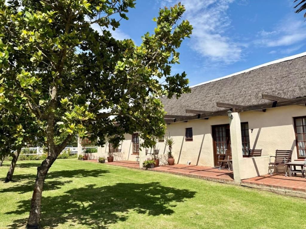 Verblijf 3727201 - Vakantie appartement West-Kaap - Eight Bells Mountain Inn