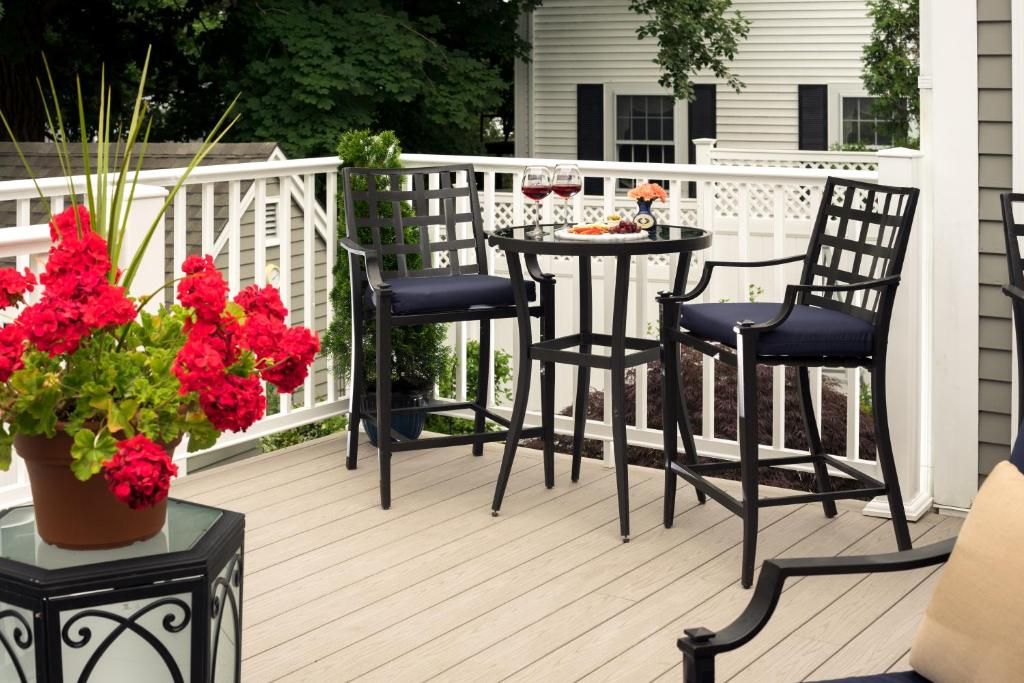 Verblijf 5025102 - Bed and breakfast New England - Old Harbor Inn