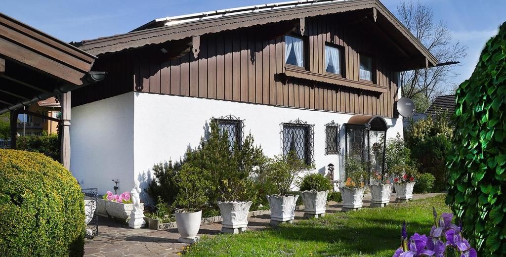 Guest house 56203303 - Apartment Bavaria - Gasthof Hotel zur Post
