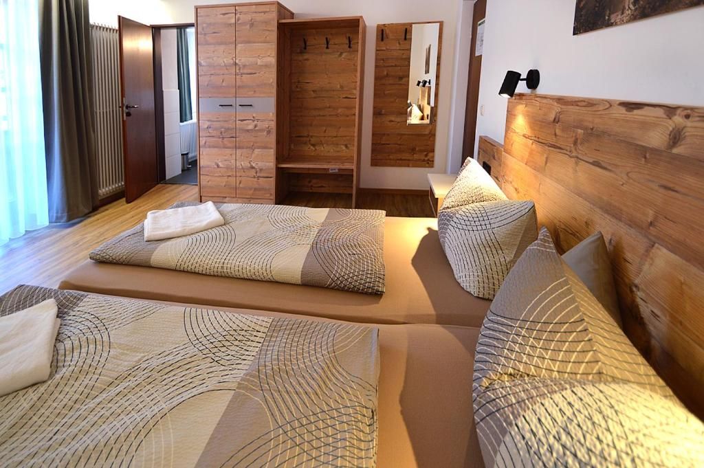 Guest house 56203303 - Apartment Bavaria - Gasthof Hotel zur Post