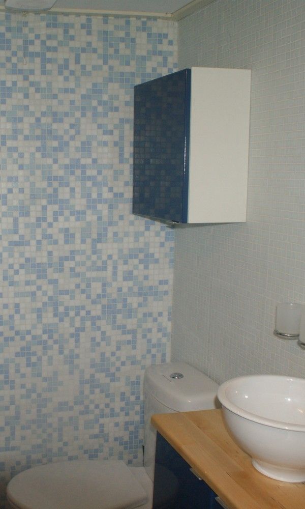 Guest house 6006123 - Holiday property Schouwen-Duiveland - Huisje blauw