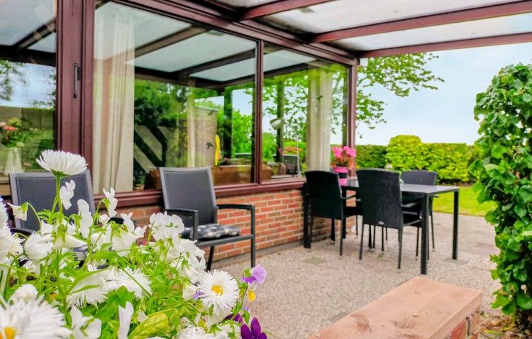 Guest house 610460 - Holiday property Tholen - Zeeuwse Rust Stavenisse