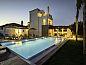 Verblijf 06131601 • Vakantiewoning Rhodos • Gennadi Luxury Beach Front Villa  • 3 van 16