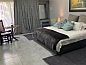 Verblijf 1326701 • Vakantie appartement Gauteng (Johannesburg) • The Rabbit Hole Hotel  • 7 van 26