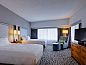Unterkunft 17225501 • Appartement Midwesten • DoubleTree Suites by Hilton Hotel & Conference Center Chicag  • 8 von 21