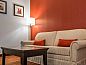 Verblijf 20725201 • Vakantie appartement Oostkust • Quality Inn & Suites NJ State Capital Area  • 12 van 24