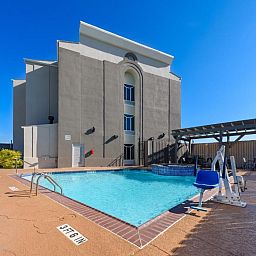 Verblijf 3425601 - Vakantie appartement Texas - Holiday Inn Express Hotel and Suites Bastrop, an IHG Hotel