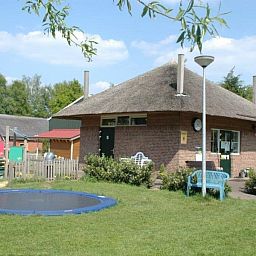 Guest house 522502 - Chalet Twente - Boerderijcamping De Wezel