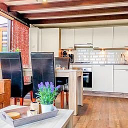 Guest house 610460 - Holiday property Tholen - Zeeuwse Rust Stavenisse