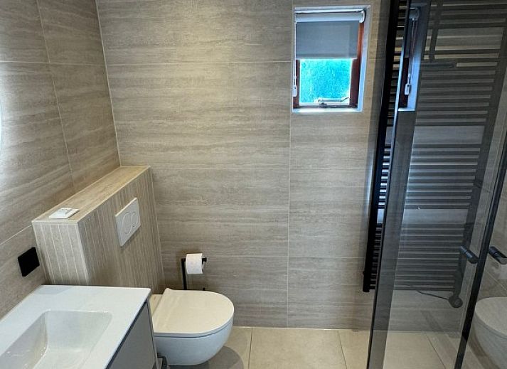 Het Zonneveld vakantiehuis in De Cocksdorp Texel met ruime tuin en groene omgeving.