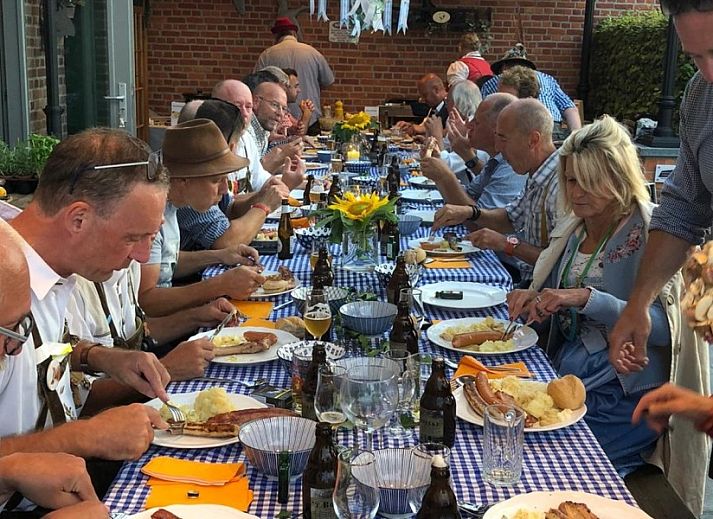 Guest house 051835 - Holiday property Limburg - Het eenhoornhof