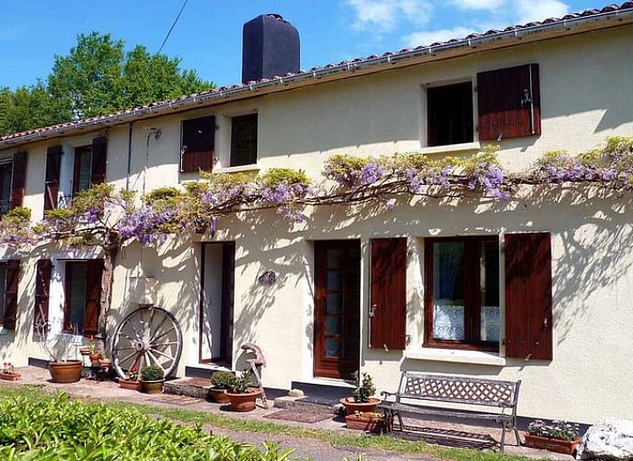 Verblijf 05717907 • Vakantiewoning Poitou-Charentes • Huisje in Vernoux-en-Gatine 