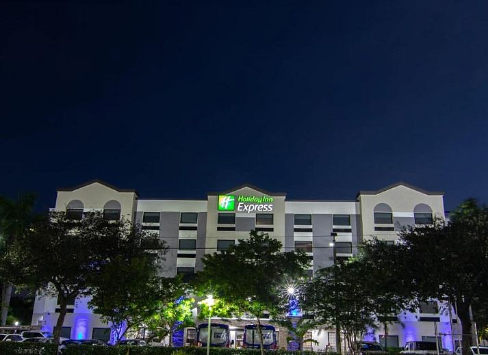 Verblijf 12925401 • Vakantie appartement Florida • Holiday Inn Express and Suites Fort Lauderdale Airport West, 
