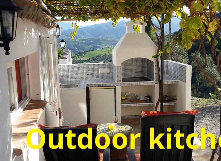 Guest house 14155506 - Holiday property Andalusia - Huisje in Tolox