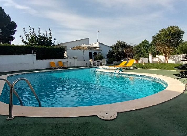Unterkunft 15617601 • Ferienhaus Costa Dorada • Villa met zwembad 