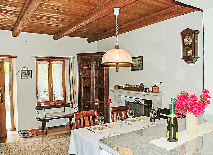 Guest house 1834102 - Apartment Ticino / Tessin - Appartement Strecce 2