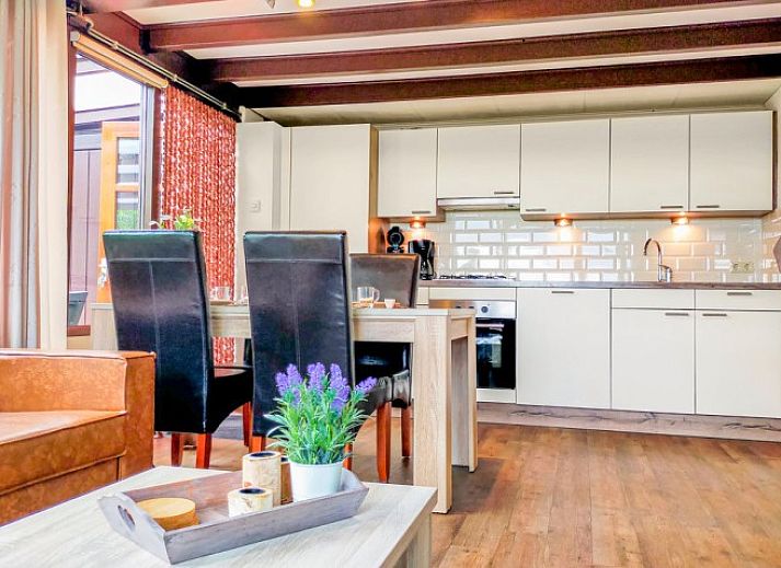 Guest house 610460 - Holiday property Tholen - Zeeuwse Rust Stavenisse