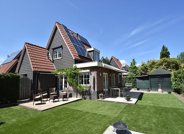 Verblijf 660203 • Vakantiewoning Goeree-Overflakkee • Villa Robinie
