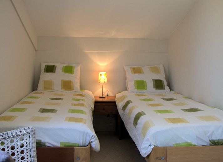 Moderne keuken in Kussengevecht Duinvilla, Den Haag, vakantiehuis aan de Noordzeekust met alle benodigde apparatuur.