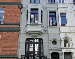 Villa Francine in Oostende, een elegant vakantiehuis in West-Vlaanderen met klassieke gevel en moderne accenten.