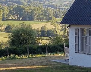 Uitzicht op groene velden vanuit Bellovisto vakantiehuis, Vlaamse Ardennen, Oost-Vlaanderen, Belgi.