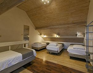 Dakterras met zitgelegenheid in Warandehof vakantieaccommodatie, Gooik, Vlaams-Brabant, Belgi.