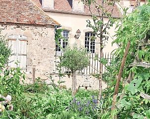 Guest house 04035403 • Holiday property Burgundy • Huisje in Livry 