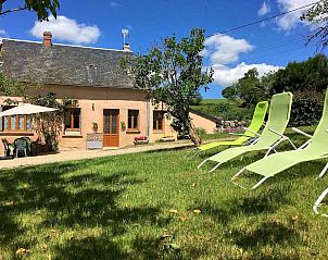 Guest house 0405304 • Holiday property Burgundy • Vakantiehuis in Saint-Germain-des-Champs, in Bourgogne. 