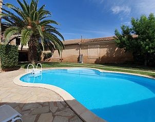 Guest house 04646701 • Holiday property Languedoc / Roussillon • Villa Roquelongue 