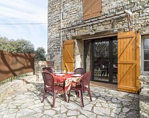 Guest house 04816405 • Apartment Provence / Cote d'Azur • Appartement La Bergerie de Sainte Croix 