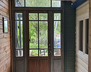 Authentieke entree met natuurlijke lichtinval in Huisje in Montfermier, vakantiewoning in Midi-Pyrenees.