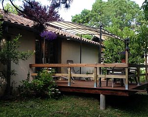 Vakantiehuis in Montfermier met charmant terras, perfect voor ontspanning in de Midi/Pyrenees, Frankrijk.