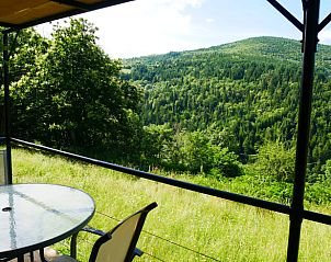 Verblijf 05018803 - Vakantiewoning Rhone-Alphes - Vakantiehuisje in St-Symphorien-de-Mahun