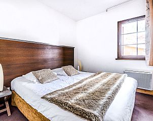 Guest house 05032905 - Apartment Rhone-Alphes - Appartement Les Fermes Emiguy