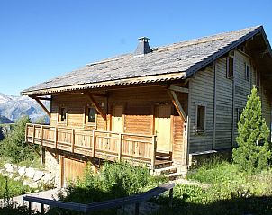 Verblijf 05062704 • Chalet Rhone-Alphes • Les Chalets de l'Altiport 2 