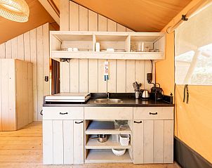 Guest house 05069402 - Tent house Rhone-Alphes - Nomad