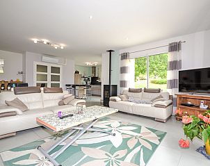 Guest house 05076201 - Holiday property Rhone-Alphes - Vakantiehuis Douce campagne