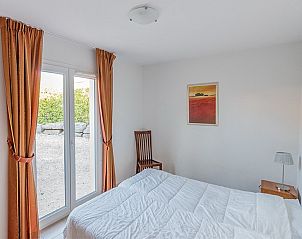 Geniet van de serene omgeving van Domaine Les Rives de lArdche, vakantiehuis in Vallon-Pont-d'Arc, Rhone-Alpes, met uitzicht op de natuur.