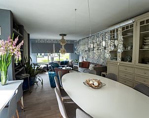 Gezellige eetruimte in Vakantievilla De Witte Merel, Paal, Beringen, Limburg.