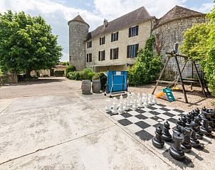 Guest house 0540514 - Holiday property Aquitaine - Chateau de Sadillac