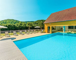 Guest house 05410009 - Holiday property Aquitaine - Vakantiehuis Les Bastides de Lascaux M.4X