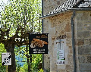 Guest house 05491203 - Holiday property Aquitaine - La Roseraie