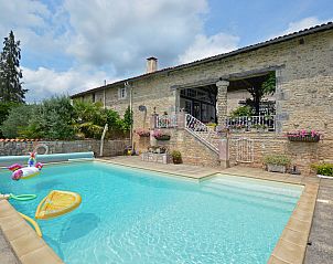 Verblijf 05721103 • Vakantiewoning Poitou-Charentes • Maison fabuleuse avec piscine 